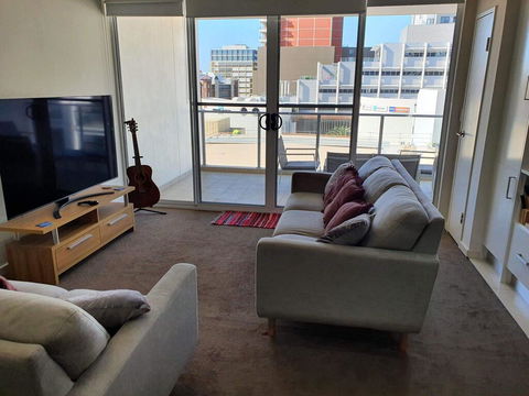 (just Listed) Bolton St 1br 350m Walk To Newcastle Beach +++ Wifi End Eand - Inverell Accommodation 1