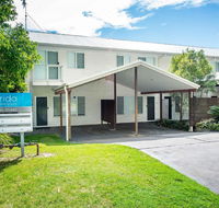 1 'Florida' 5 Lillian Street - 2 min walk to beach shops  restaurants - Inverell Accommodation