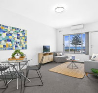 1 South Pacific - Inverell Accommodation