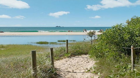 1/56 Lawson Street@Clarkes Beach - Inverell Accommodation 2