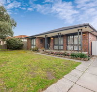 111 Relaxing Family Getaway in Burwood - Inverell Accommodation
