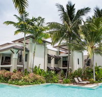 131 Sea Temple Luxury Swimout Apt. - Inverell Accommodation