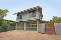 Book Mudjimba Accommodation Vacations Inverell Accommodation Inverell Accommodation