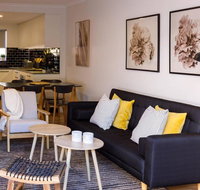 2 Bdrm Apt in Annandale with Courtyard  Parking - Inverell Accommodation