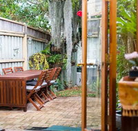 2 Bed Renovated Terrace - Erskinville - Inverell Accommodation