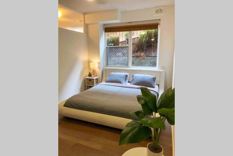 2 Bedroom, SHORT Walk To CBD,BEACH And DARBY ST - Inverell Accommodation 1
