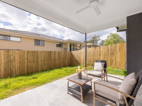 Cute 4BR Family Home In Calamvale - Inverell Accommodation 0