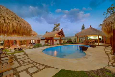 D-Bali Retreat - Inverell Accommodation 0