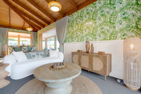 D-Bali Retreat - Inverell Accommodation 1