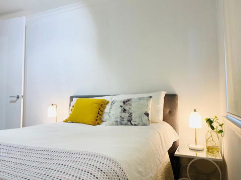 D101 Charming Apartment- Free Parking - Inverell Accommodation 2