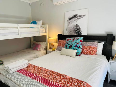 D126 Great 23rd Stay - Inverell Accommodation 4