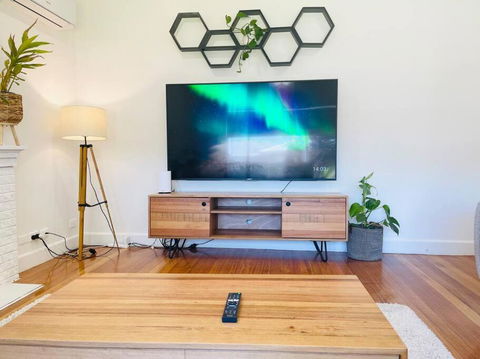 D133 St Alban Station Stay - Inverell Accommodation 2