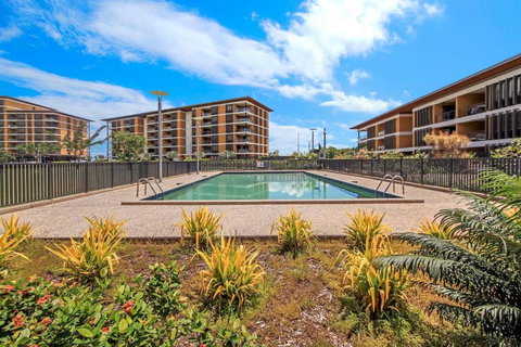 Darwin Waterfront Lagoon Hideaway With Sea Views - Inverell Accommodation 4