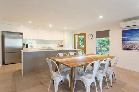 Depper St Charming Beach Side Home In Lovely Location - Inverell Accommodation 1