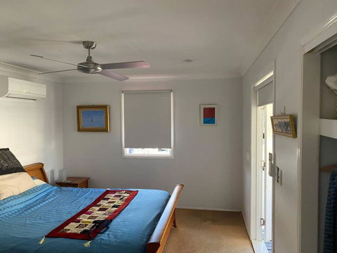 3 Bedroom Character Home Near CBD - Inverell Accommodation 1