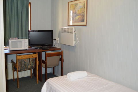 3 Lakeview Plaza - Inverell Accommodation 1
