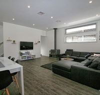 43B Twynam Street - The Falls on Twynam - Inverell Accommodation