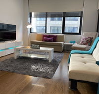 Realm Modern Executive Apartment 1BR Wine WiFi Secure Parking Canberra - Inverell Accommodation