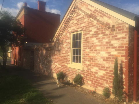 Aarav Cottage - Inverell Accommodation 0