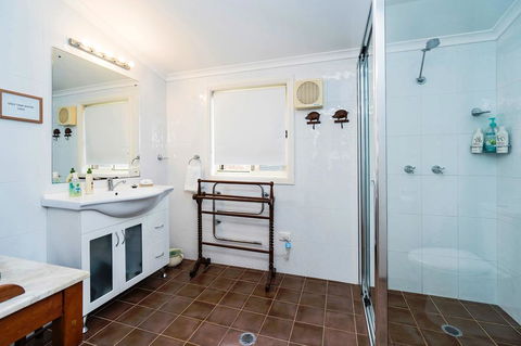 Abelia House B &B - Inverell Accommodation 2