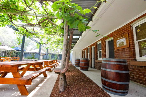 Abermain Hotel - Inverell Accommodation 0