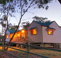 Accommodation Creek Cottages  Sundown View Suites - Inverell Accommodation