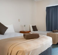 Accommodation on Denham - Inverell Accommodation