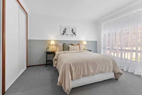 Diamond Lake Escape - Inverell Accommodation 0