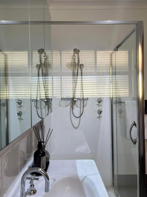 Diamond Lake Escape - Inverell Accommodation 2