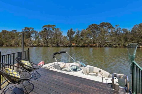 DOCK 08 Riverside Entertainer Pets Welcome - Inverell Accommodation 0