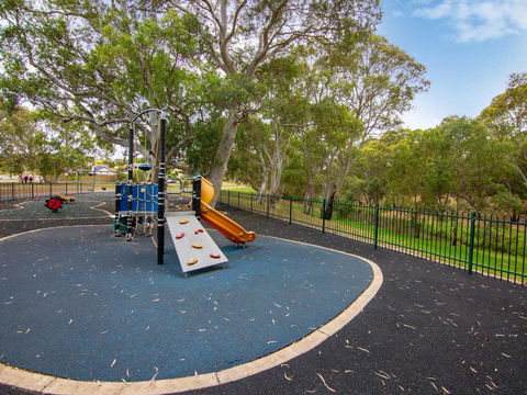 Echo Holiday Parks - Windsor Gardens - Inverell Accommodation 2