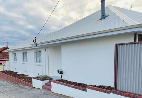 Executive Central Home - Inverell Accommodation 0