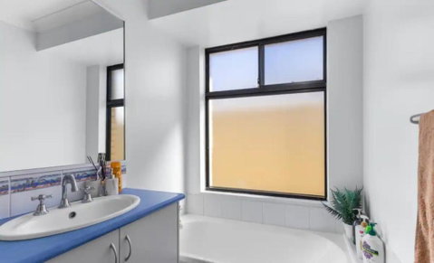 Executive Escape 4 Bedroom Home - Inverell Accommodation 4