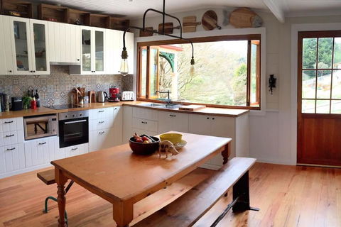 Explore Derby From Gorgeous Home With Outdoor Bath - Inverell Accommodation 0