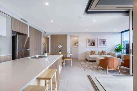 Gabba Oasis:Luxury 3BRM Apt Pool - Inverell Accommodation 4