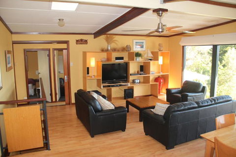 Gabbadah Beach House - Inverell Accommodation 2