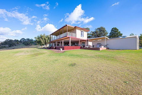Goldfields View - Inverell Accommodation 0