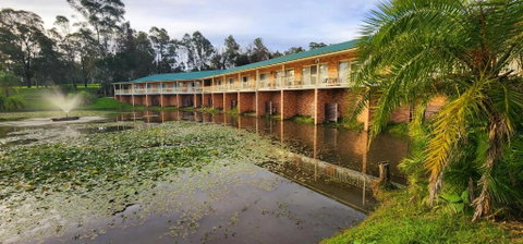 Golf Club Motor Inn Wingham - Inverell Accommodation 1