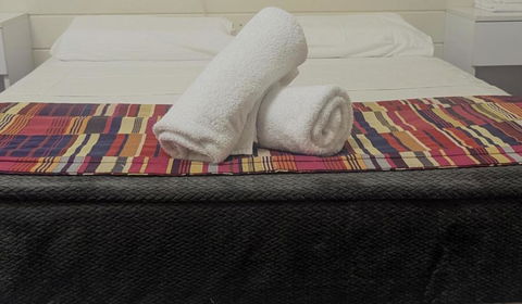 GRAND CENTRAL HOTEL PROSERPINE - Inverell Accommodation 1