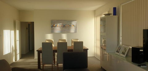 GREENWAY WATERS 2 Bed Apartment - Inverell Accommodation 1
