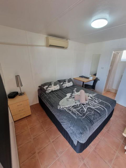 Halls Creek Motel - Inverell Accommodation 1