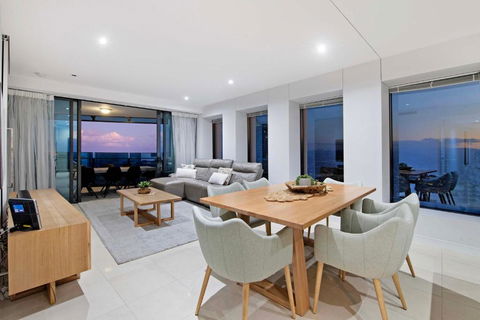 GUARANTEED OCEAN VIEW - Level 16 And Up - Soul Surfers Paradise - Self Contained &Privately Managed - Inverell Accommodation 4