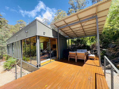 Hidden On Huon - Inverell Accommodation 1