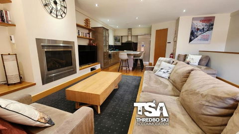 Ice Chalet 2 - Inverell Accommodation 3