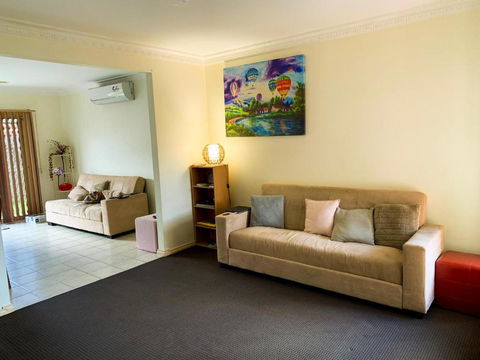 In The Heart Of Epping Shared House - Inverell Accommodation 3