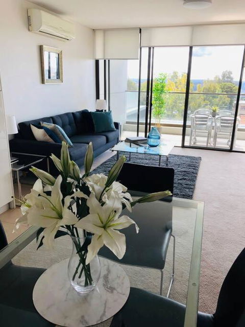 Incredible Waterview Apartment Neutral Bay G301 - Inverell Accommodation 1