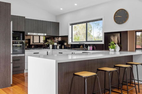 Indigo Views - Inverell Accommodation 2