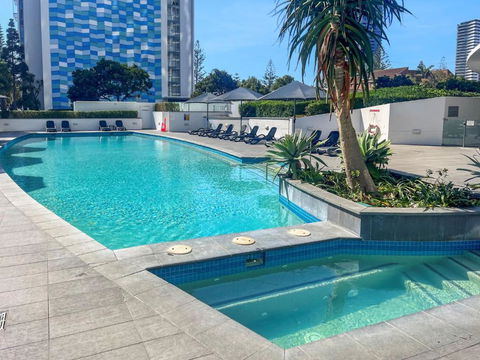 Incredible Ocean Views 3 Bed 18th Floor - Inverell Accommodation 2