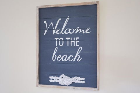 INVERLOCH Beach House - Inverell Accommodation 1
