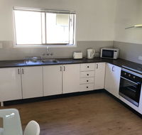 Airlie Getaway Unit 1 - Inverell Accommodation